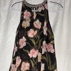 Jennifer Lopez Halter Style Top Floral Size M